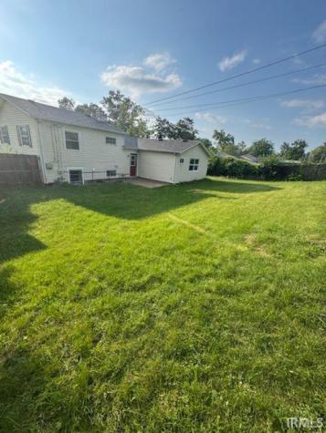 1809 Edenton Drive Fort Wayne IN 46804