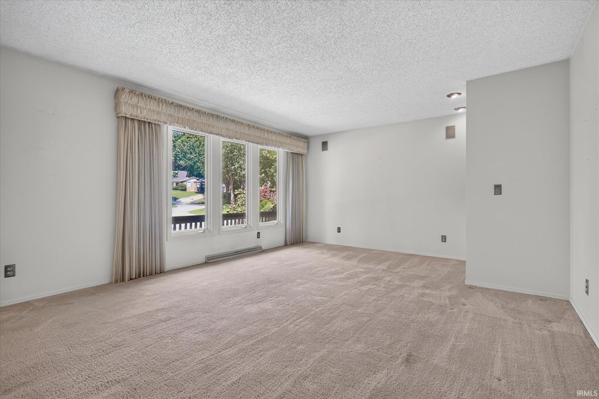 53244 Bonvale Drive South Bend IN 46635