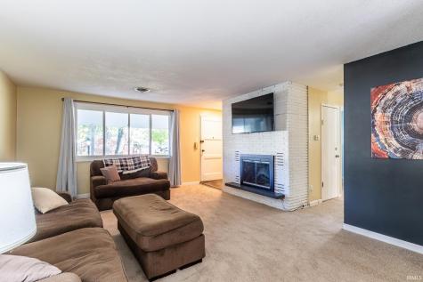 2811 Bosworth Drive Fort Wayne IN 46805