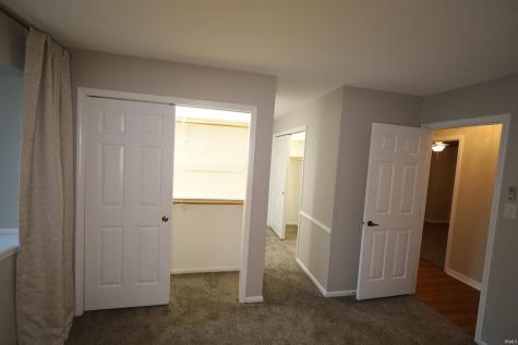 5136 Wapiti Drive Fort Wayne IN 46804