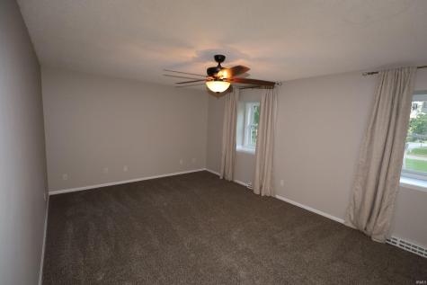 5136 Wapiti Drive Fort Wayne IN 46804