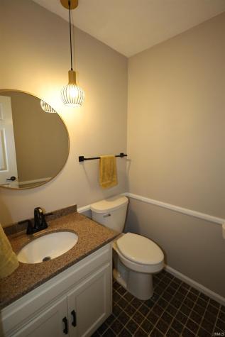 5136 Wapiti Drive Fort Wayne IN 46804