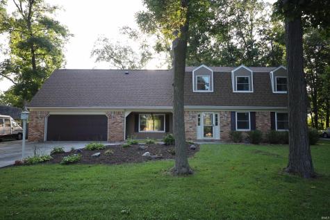 5136 Wapiti Drive Fort Wayne IN 46804