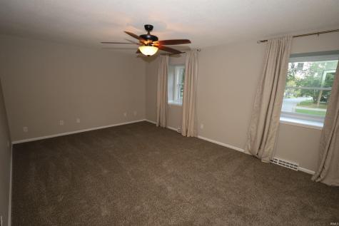 5136 Wapiti Drive Fort Wayne IN 46804