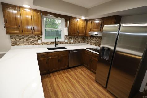 5136 Wapiti Drive Fort Wayne IN 46804