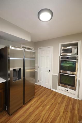 5136 Wapiti Drive Fort Wayne IN 46804