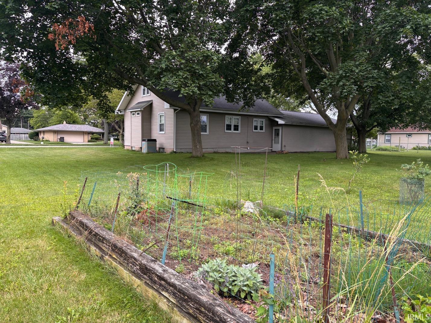 163 Superior Boulevard Elkhart IN 46516