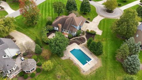12112 Blairmore Court Fort Wayne IN 46814