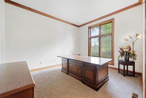 12112 Blairmore Court Fort Wayne IN 46814