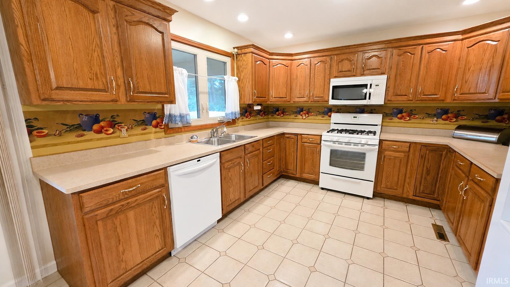 12357 Diamond Drive Plymouth IN 46563