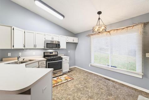 206 Woodcliff Way Bedford IN 47421