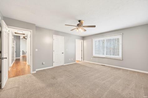 206 Woodcliff Way Bedford IN 47421