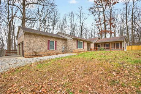 206 Woodcliff Way Bedford IN 47421