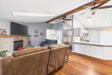 206 Woodcliff Way Bedford IN 47421