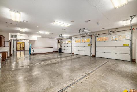 2777 6th Road Bremen IN 46506