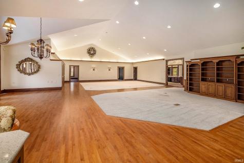 2777 6th Road Bremen IN 46506