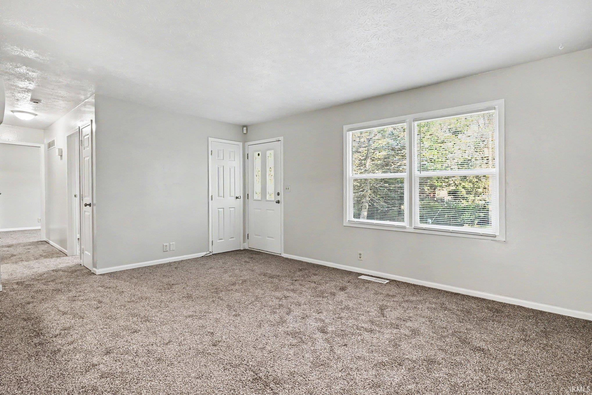 23538 Rye Court Elkhart IN 46514