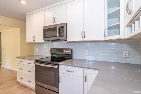 808 S Brighton Crest Bloomington IN 47401