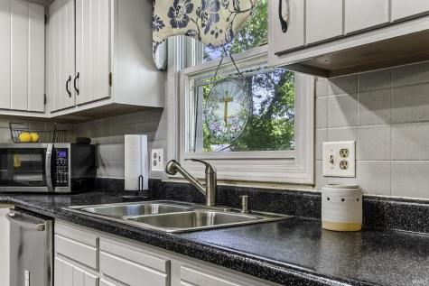 4714 W Arlington Park Boulevard Fort Wayne IN 46835