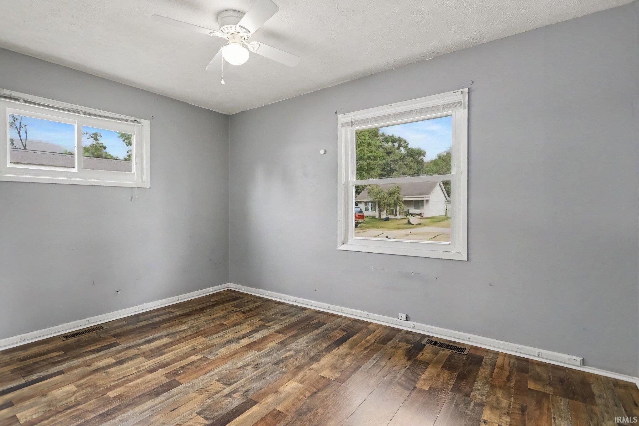 1243 Helmen Drive South Bend IN 46615