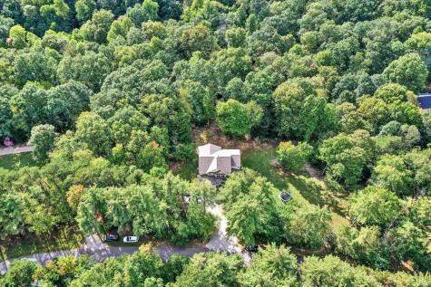 6792 Erika Lane Nashville IN 47448