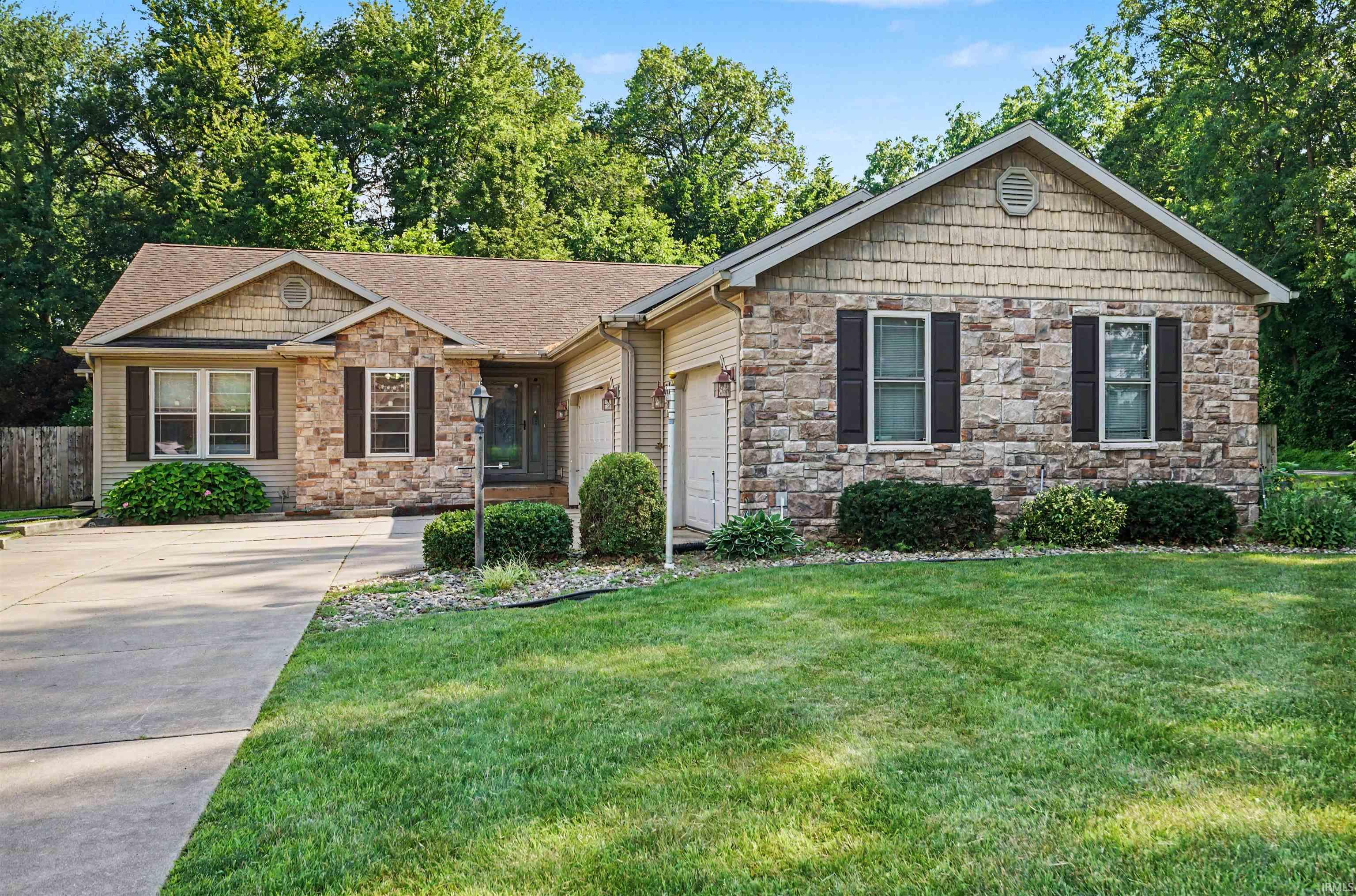 20982 Arcadia Drive Bristol IN 46507