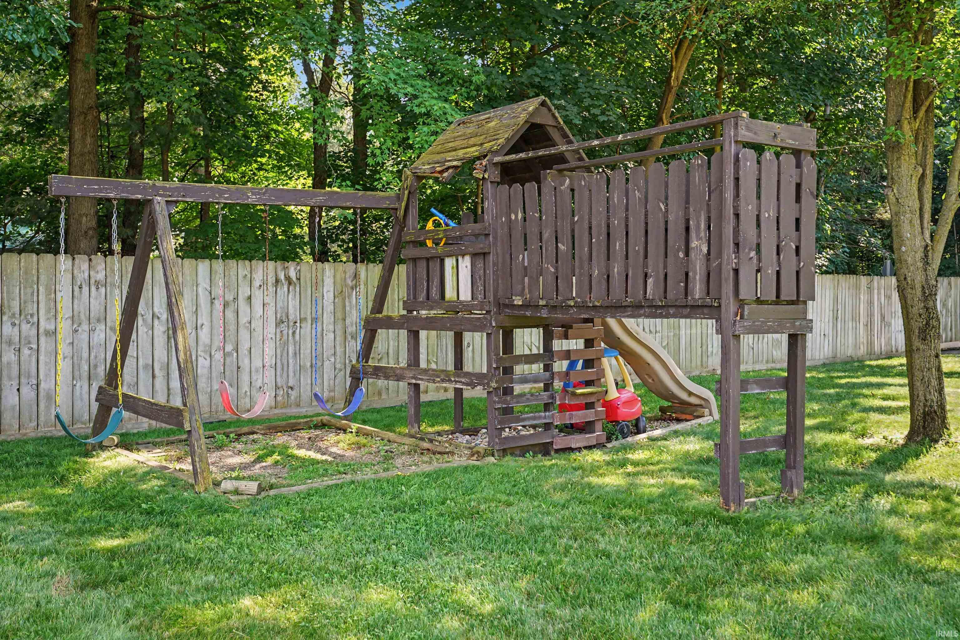 20982 Arcadia Drive Bristol IN 46507