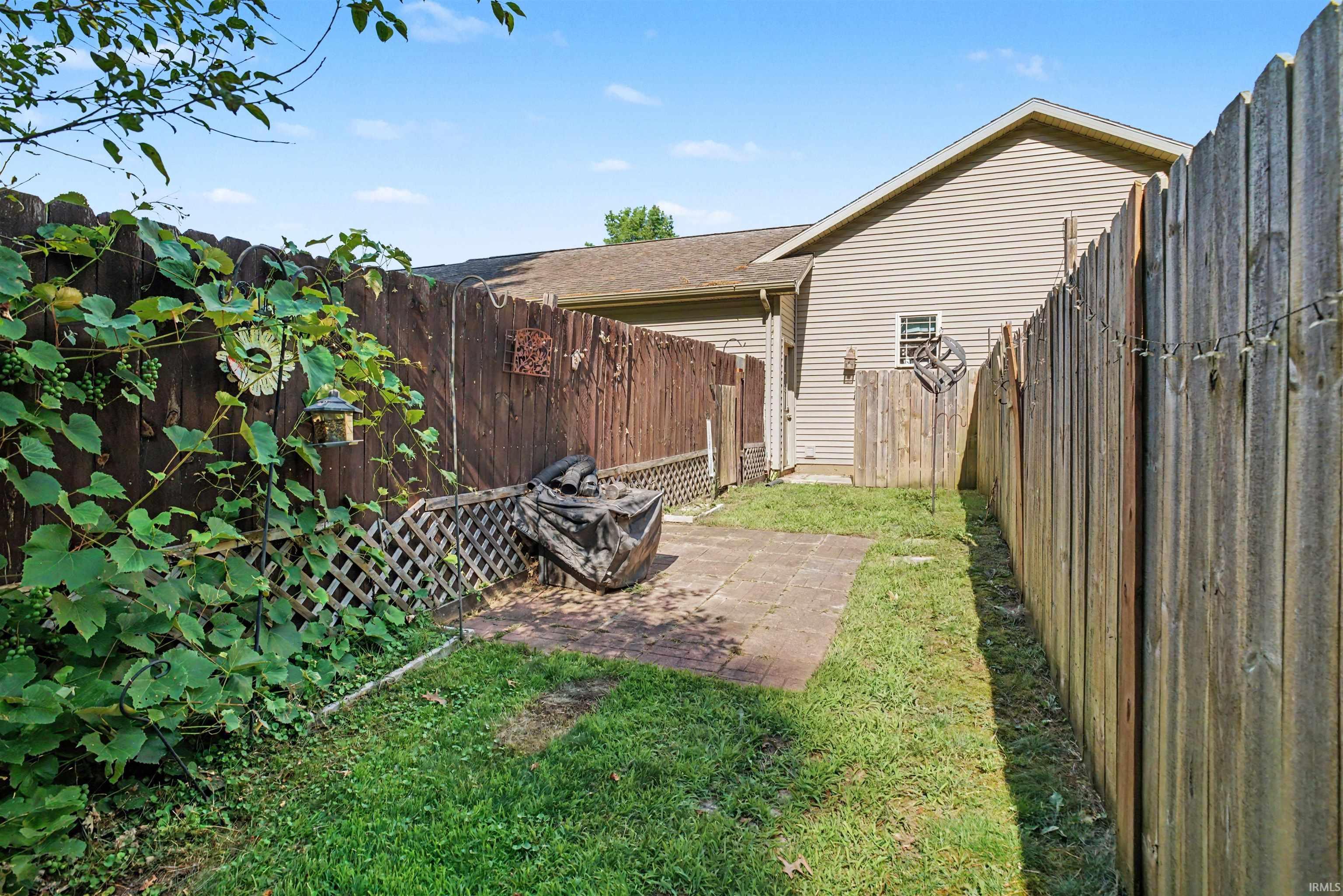 20982 Arcadia Drive Bristol IN 46507