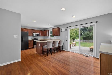 1214 S Donington Court Bloomington IN 47401