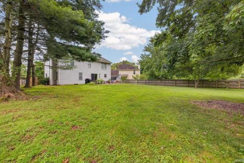 1214 S Donington Court Bloomington IN 47401
