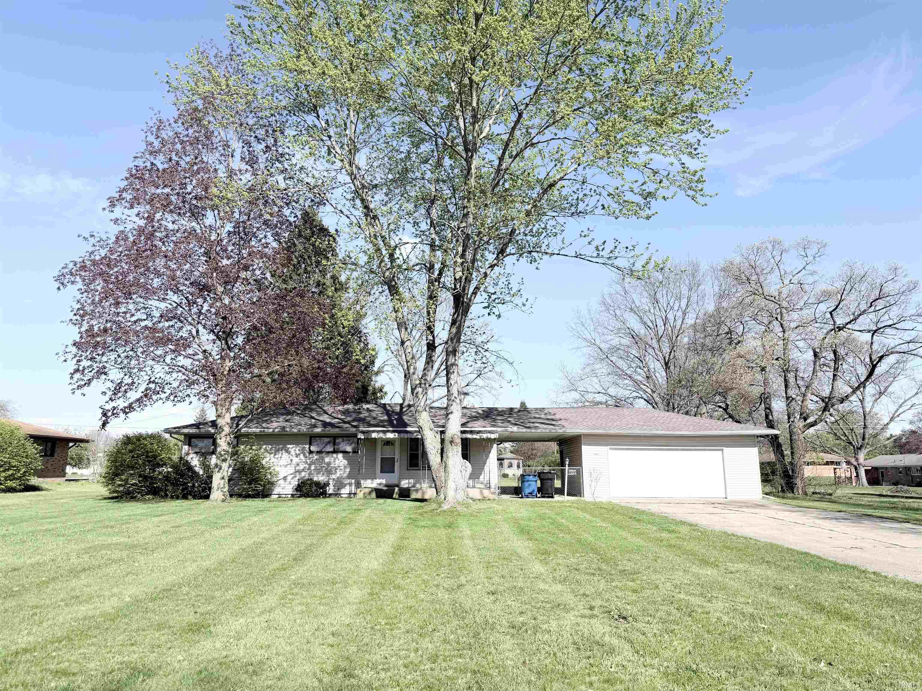 57292 Poppy Road South Bend IN 46619