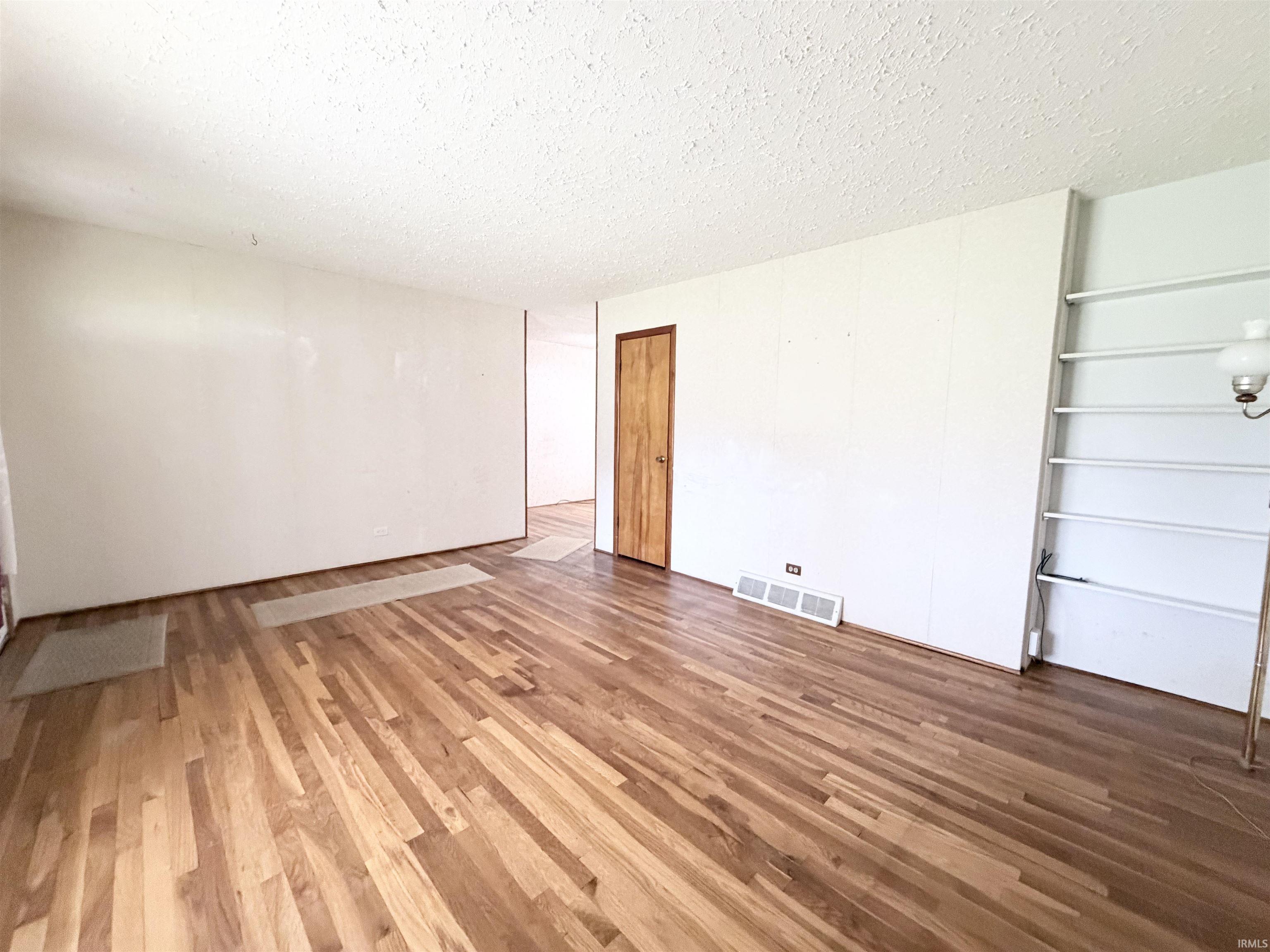 57292 Poppy Road South Bend IN 46619