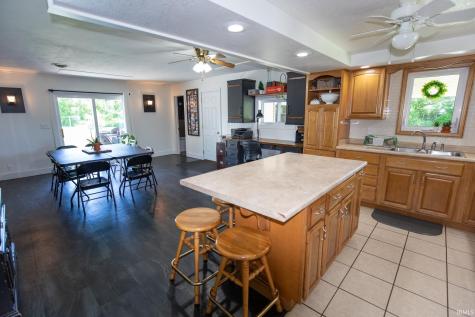 1336 Lincoln Highway Bourbon IN 46504