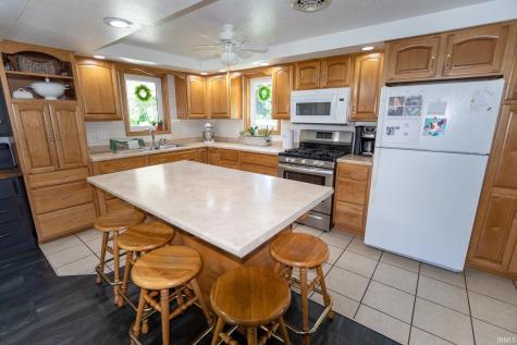 1336 Lincoln Highway Bourbon IN 46504