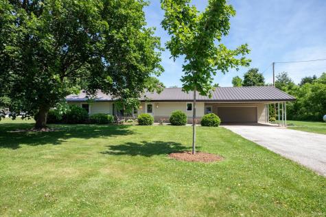 1336 Lincoln Highway Bourbon IN 46504