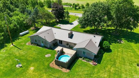 1336 Lincoln Highway Bourbon IN 46504
