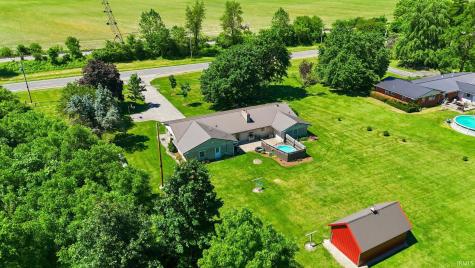 1336 Lincoln Highway Bourbon IN 46504