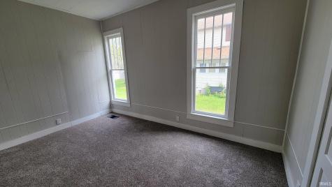 419 N Wayne Street Warren IN 46792
