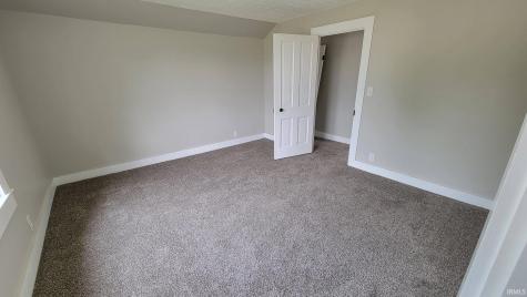 419 N Wayne Street Warren IN 46792