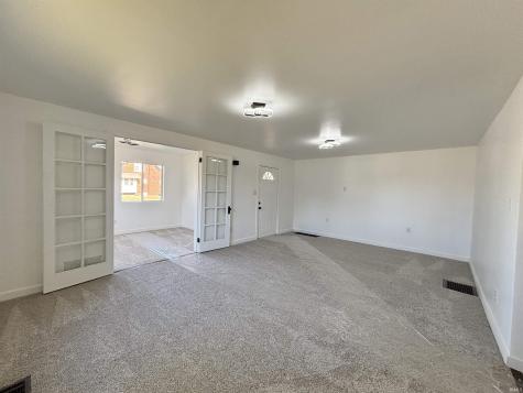 121 E Memorial Drive Muncie IN 47302