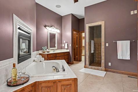 2624 Wildwood Lane Winona Lake IN 46590