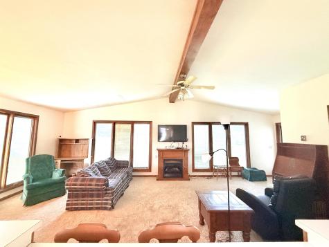 213 N Greenberry Street Sweetser IN 46987