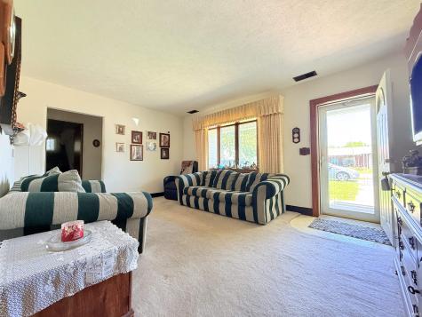 213 N Greenberry Street Sweetser IN 46987