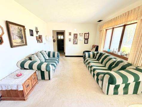 213 N Greenberry Street Sweetser IN 46987