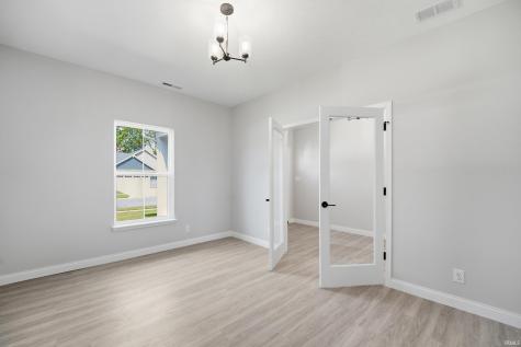 857 S Hoke Avenue Frankfort IN 46041