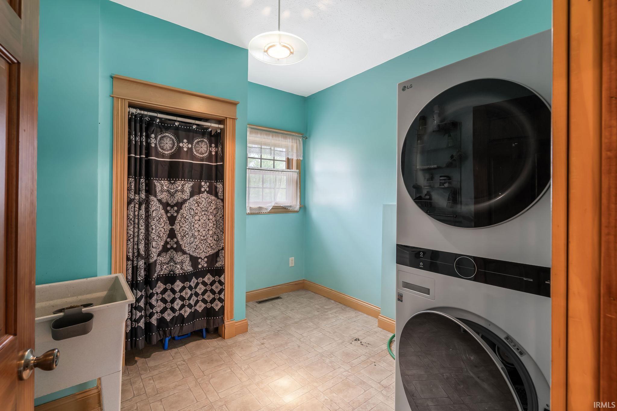 2821 Bashor Road Goshen IN 46526
