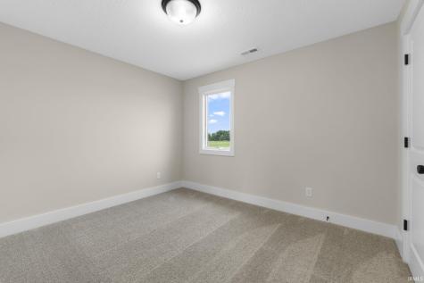 511 Caribou Crossing Auburn IN 46706
