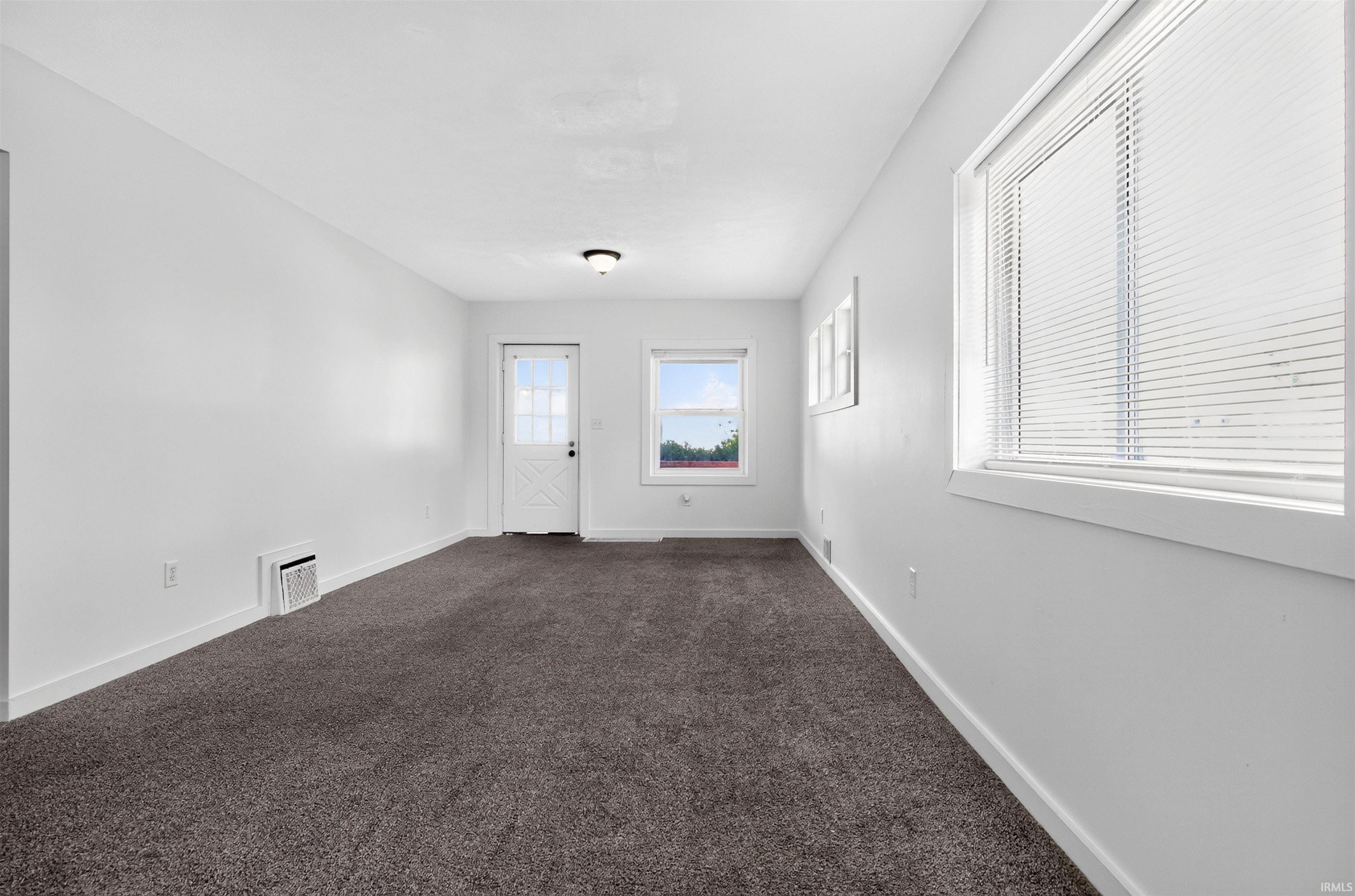 1529 Medora Street South Bend IN 46628