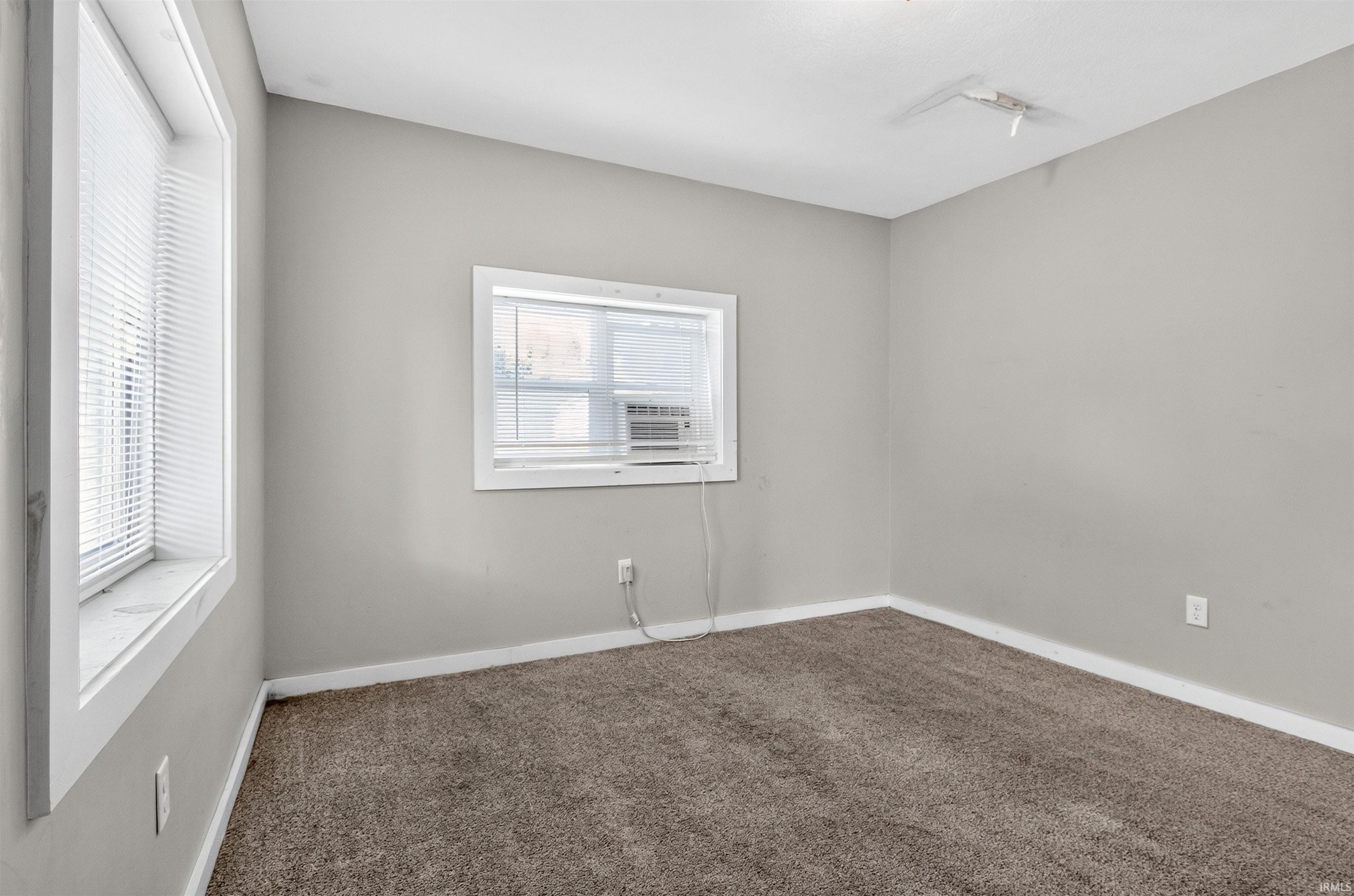1529 Medora Street South Bend IN 46628