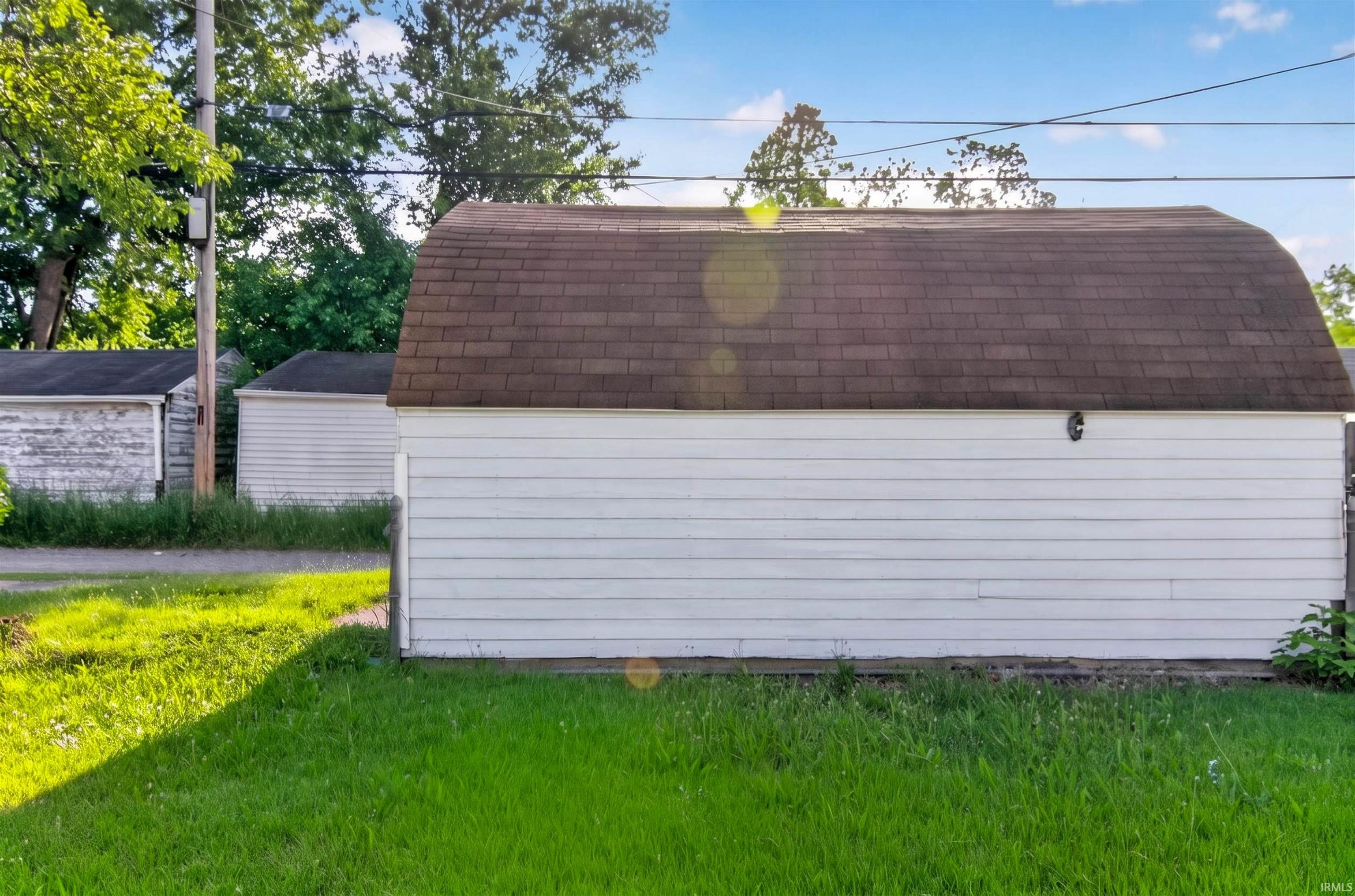 1529 Medora Street South Bend IN 46628